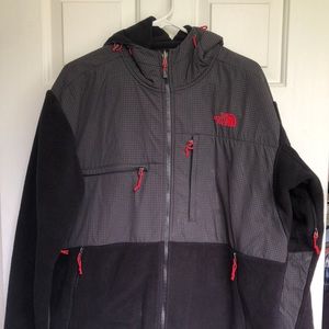 The North Face Jackets & Coats - The North Face XL Men’s Fleece Hooded Jacket The North Face Jackets & Coats - The North Face XL Men’s Fleece Hooded Jacket